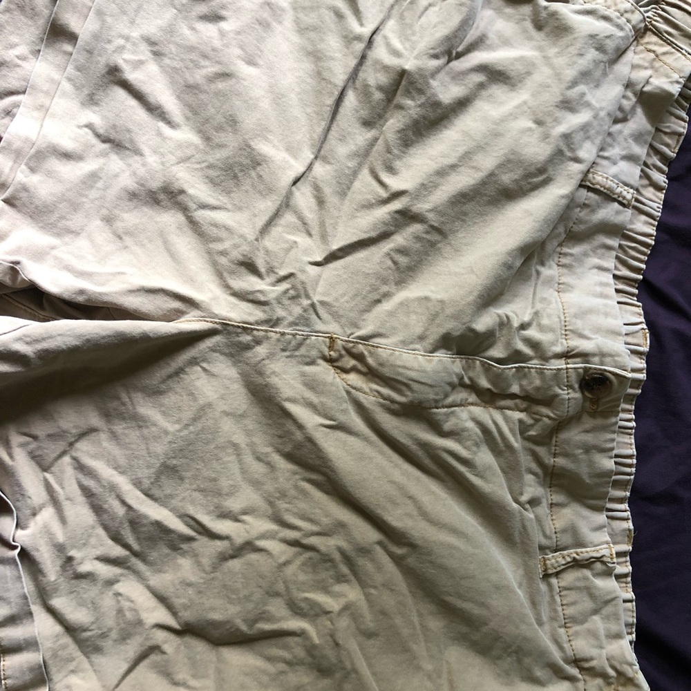 Old Navy Beige Chino Shorts